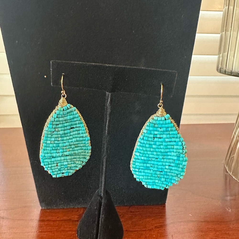 Gold tone wire simulated turquoise bead earrings
